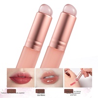 Aplikator Bibir Silikon Portabel dengan Tutup Anti Debu, Kuas Pencampur Bibir Higienis Mudah Dibersihkan, Alat Kosmetik Mini untuk Perjalanan