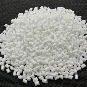 เม็ดพลาสติกไนลอน 12 เสริมแรงด้วยคาร์บอนไฟเบอร์ ผสมใยแก้ว 30% (GF30) สีดำ - Product Image 3