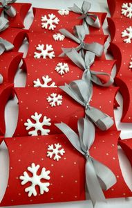 Cheap Customized Paper <strong>Pillow</strong> Personalized Merry <strong>Christmas</strong> Chocolate Candy Box Packaging for Gifts - Product Image 5