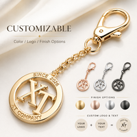 Pendentif de sac de luxe en alliage de zinc doré poli avec motif loup hurlant et logo de marque gravé, porte-clés métallique personnalisé