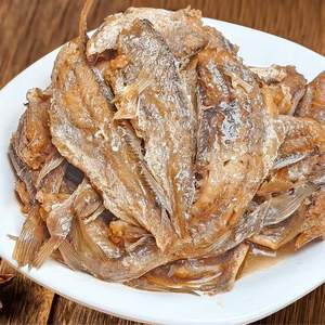 Yellow Croaker Fish Body Alimentos enlatados 300g Tender Savory Flavor Listo para comer <span class=keywords><strong>Kosher</strong></span> Halal Sal Preservada en estaño Frescura - Product Image 3