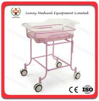 Lit de bébé mobile SY-R034 nouveau-né lit médical hôpital en métal lit de bébé utilisé