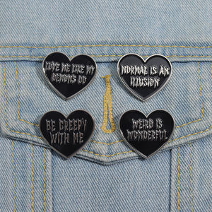 Брошь с эмалью в виде сердца - Product Image 1