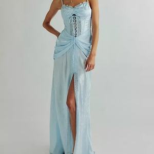 เดรสยาวแบบใหม่ปี 2025 สำหรับผู้หญิง คอวี แต่งระบาย ผ้ามันวาว แฟชั่นลำลอง เซ็กซี่ แต่งเชือกผูก สีฟ้า - Product Image 1