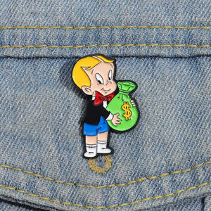 Richie Rich Money Bag Esmalte Pin Broche Cartoon Character Art Badge Chapéus Roupas Mochila Decoração Jóias Acessórios - Product Image 1