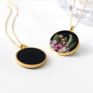 Best Gift Idea Trendy Mushroom Costume Forest Necklace with Dried Flower Resin Craftwork Stainless Steel <strong>Link</strong> <strong>Chain</strong> - Product Image 4