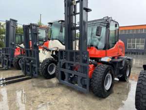 Carretilla elevadora para terrenos difíciles, 3 toneladas-<span class=keywords><strong>7</strong></span> toneladas, motor japonés totalmente hidráulico duradero, precio de carretilla elevadora diésel para granja - Product Image 2