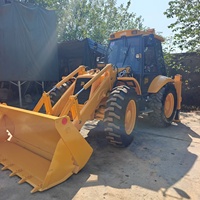 Chargeuse-pelleteuse JCB 4CX d'occasion, 4x4, moteur d'origine, faible nombre d'heures de fonctionnement, JCB 4CX d'occasion à vendre