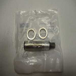 ตัวควบคุมการเขียนโปรแกรม PLC รุ่น VTF18-4P1140 NSMP - Product Image 1
