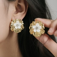 Anting Bunga Warna Emas/Perak Mewah Retro Eropa dan Amerika untuk Wanita, Anting Berlebihan Modis Terbaru Grosir