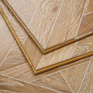 Parquet de Roble Multicapa Cepillado Francés REACH Grado AB de 15mm, Fácil Instalación, Sistema T&G, Duradero, para Almacenamiento y Armarios - Product Image 2