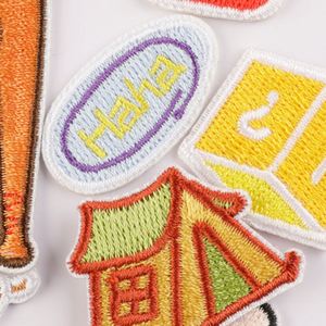 Mini Patch thermocollant style coréen avec motifs Wappen, Tente, Radio, Caméra, Palette, Maison pour chien, Arbre pour la décoration de vêtements, chaussures et chapeaux - Product Image 4