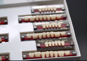 CE ISO <span class=keywords><strong>Dental</strong></span> <span class=keywords><strong>Lab</strong></span> 2 strati Composite resina sintetica denti resina acrilica denti dentiere Set denti finti artificiali - Product Image 2