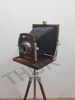 Appareil photo vintage, trépied en bois antique, réplique authentique écologique, décoration nautique