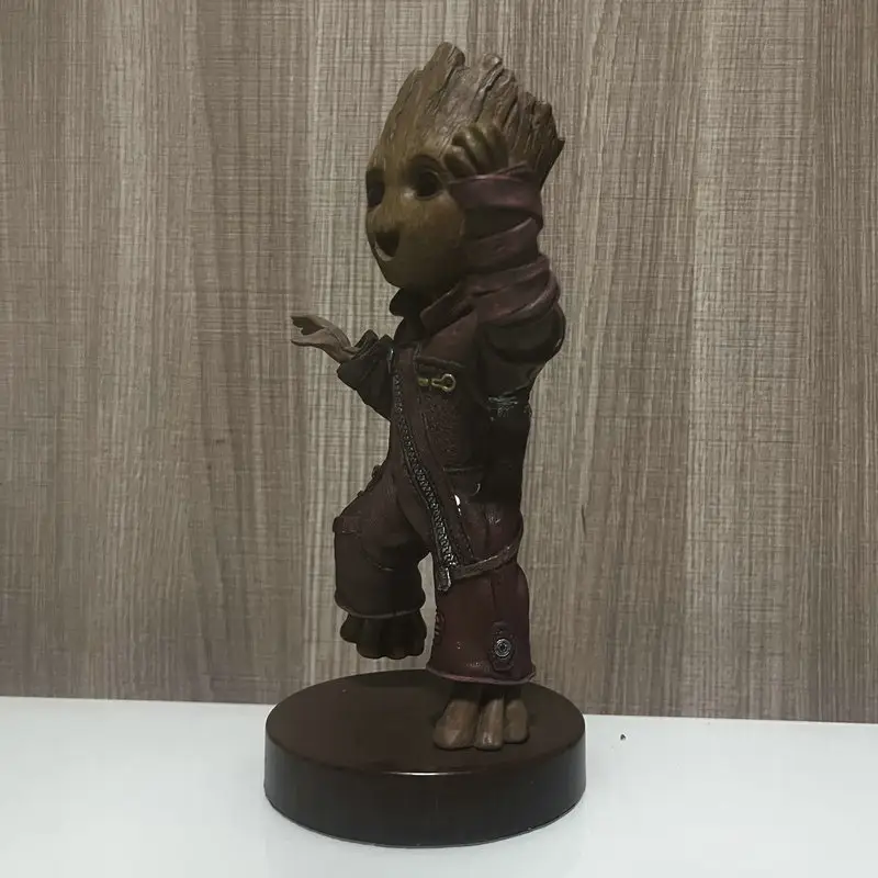 Estátua de personagem de super-herói de árvore de filme de poliresina, estatueta de brinquedo de resina, personagem de árvore de super-herói de TV