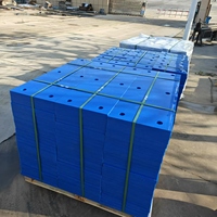 Feuilles de plastique à surface lisse HUAAO UMMWPE pour la protection du quai des bateaux Garde-boue marine avec pare-chocs