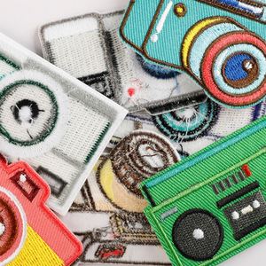 Nouvelles broderies thermocollantes, diverses écussons en forme d'appareil photo pour la décoration de vêtements et de sacs - Product Image 3