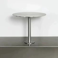Table d'appoint murale ronde en acier inoxydable, support de tasse à café incurvé à fixation par pince, style moderne et minimaliste