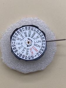 Mouvement de <span class=keywords><strong>montre</strong></span> PC33 Qua/rtz Couronne à 3 heures avec batterie Mod Pièces de rechange pour <span class=keywords><strong>montre</strong></span> - Product Image 3