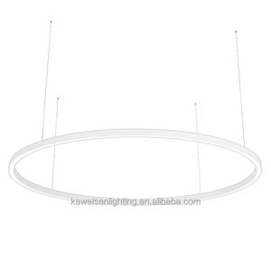 Lustre à anneau en aluminium de conception créative, luminaire suspendu LED argenté de 1500mm de diamètre avec <span class=keywords><strong>cordons</strong></span> et auvent réglables - Product Image 4