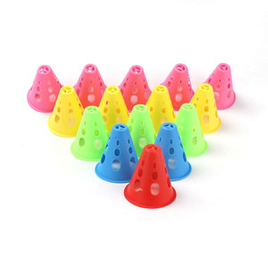 每个专业8厘米旱冰鞋桩标志桶障碍角脚桩旱冰鞋路障批发 - Product Image 3