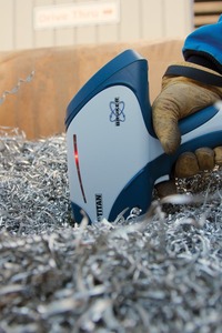 Luna titan600 cầm tay quang phổ hợp kim thành phần Analyzer Brook S1 xrf 220V IP65 bảo vệ 7.2V điện kim loại SDD công nghệ - Product Image 6