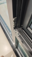 Ventanas comerciales de vidrio templado de doble acristalamiento estándar Deioux para sala de estar, puertas corredizas de aluminio