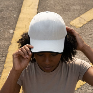 Casquette de baseball sportive légère sans coutures, séchage rapide, évacuation de l'humidité, respirante, extensible, haute performance, logo personnalisé - Product Image 1