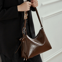 Sac à bandoulière en cuir véritable, original, personnalisé, tendance 2026, vintage, grande capacité, forme croissant, pour femme, fabrication OEM