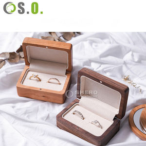 Caja de Almacenamiento de Anillos de Madera de Nogal de Lujo, con Vista Transparente, Logotipo Grabado con Láser, Forma Rectangular, para Joyería de Boda y Compromiso - Product Image 2