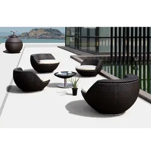 Taman Outdoor Furniture Rotan Sofa Set Sofa Sectional dengan Meja