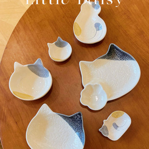 Superbe <span class=keywords><strong>assiette</strong></span> miniature en porcelaine émaillée <span class=keywords><strong>de</strong></span> style japonais minimaliste, en forme <span class=keywords><strong>de</strong></span> chaton, pour sauce soja, salade, sauce tomate - Product Image 3