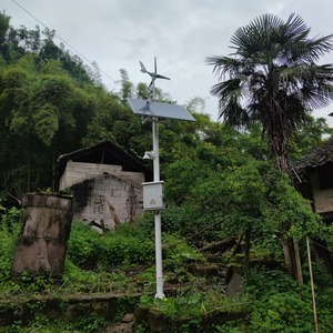 Système d'énergie solaire 12V pour l'irrigation agricole avec panneau solaire et stockage, montage au sol - Product Image 1