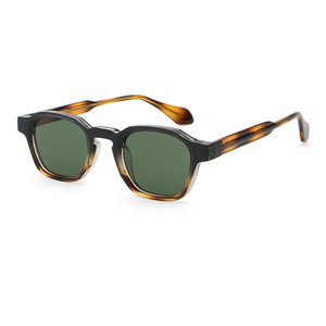 Lunettes de soleil unisexes avec logo personnalisé, monture carrée, multicolores, UV400, monture intégrale, durables, confortables, tendance, pour adultes, pour les voyages et l'usage quotidien - Product Image 4