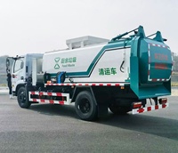 Camion de ramassage des déchets alimentaires et des ordures ménagères pour les industries de la construction et de la restauration