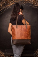Tas Tote Wanita Kulit Asli Buatan Tangan Berkualitas Tinggi dengan Ritsleting Logam Kapasitas Besar untuk Perjalanan dan Kerja