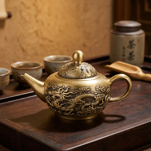 กาน้ำชาโลหะแบบจีนโบราณลายมังกรพร้อมฝาปิด - Product Image 1