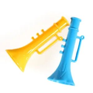 hot sales cheap mini plastic toy horn whistle for children capsule toys