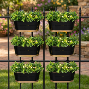 Ensemble de jardinières murales modernes en métal noir thermolaqué avec éclairage pour plantes vertes - Product Image 1