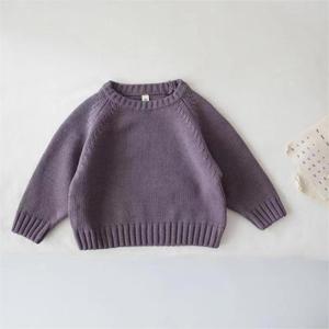 Vente en gros de tricots d'hiver pour tout-petits pulls en coton et <span class=keywords><strong>laine</strong></span> pour enfants pour garçons et filles Style décontracté Motif solide Caractéristiques chaudes pour les nouveau-nés - Product Image 4