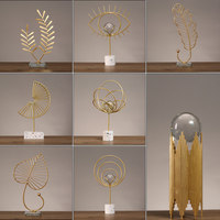 Ornements géométriques en métal et cristal de luxe léger, décoration nordique faite à la main pour salon, entrée, cadeau quotidien