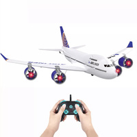 Avion RC 747 Airliner 3CH Glider avec fonction d'équilibrage automatique, télécommande, et cascades de vol (haut, bas, gauche, droite et retournement avant)