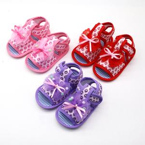 Too Much รองเท้าแตะสำหรับเด็กวัยหัดเดิน,รองเท้าพื้นนิ่มลายการ์ตูนน่ารักกันลื่นสำหรับใส่ในฤดูร้อน - Product Image 1