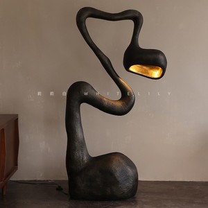 Lámpara de Pie Artística Whitelily con Luz LED, Altura Ajustable, para Sala de Estar o Estudio - Product Image 1