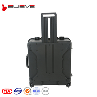 Grande mallette à outils en matériau PP dur et étanche avec roues Boîte de rangement et de transport en plastique OEM/ODM personnalisée