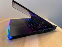 Laptop MSI Titan GE78HX i9-14900HX RTX4090 240hz Layar 2.5K Kondisi 95% Baru Bekas