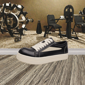 Chaussures de marche plateforme noires et blanches en daim à lacets, baskets basses unisexes pour un usage quotidien - Product Image 3