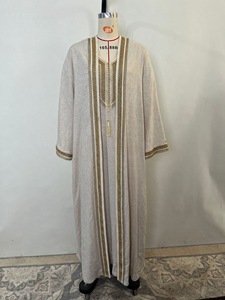 Elegante Túnica Bordada con Cuentas, Nueva, de Dos Piezas, Vestido Musulmán <span class=keywords><strong>para</strong></span> Mujer, <span class=keywords><strong>para</strong></span> Uso Diario Informal en el Medio Oriente - Product Image 5