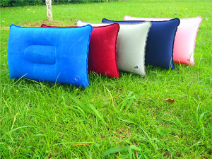 Einfach Tragbares Faltbares PVC-Beflockungs-Aufblasbares Nackenkissen für Reisen, Dreieckig, 34x22cm, Leichtgewicht 0-0.5kg - Product Image 5