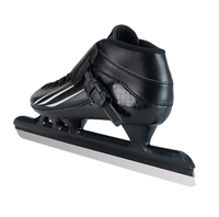 Patinage de vitesse de haute qualité Patines de service OEM Patins à roulettes professionnels Chaussures de patin à glace en ligne de vitesse en fibre de carbone